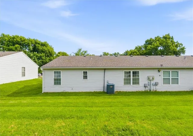 Homes for sale in Kansas City, KS | 7845 Freeman Ave, Kansas City, KS 66112 | MLS# 2629707