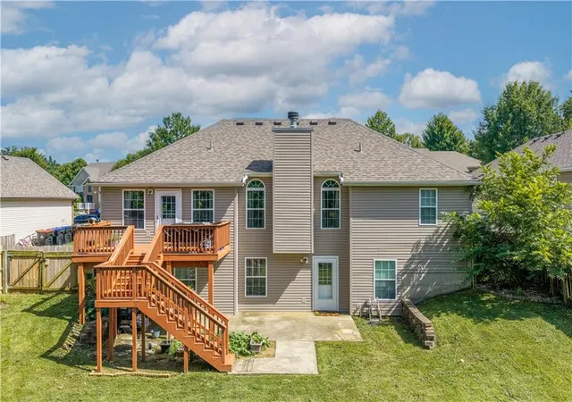 66th image of 1212 Nottingham Dr, Warrensburg, MO 64093 | MLS# 2629715