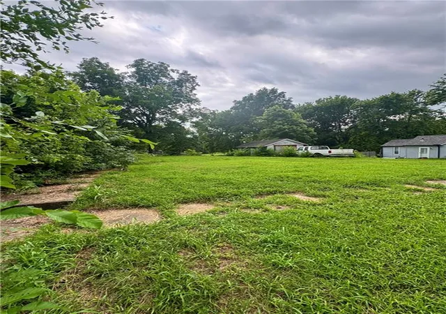 1st image of 207 W 6th St, Urich, MO 64788 | MLS# 2629728