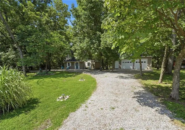Photo 3 of Single family home for sale at 173 Fascination Ln, Linn Valley, KS 66040 | MLS# 2629730 | Listing updated on 2026-10-09