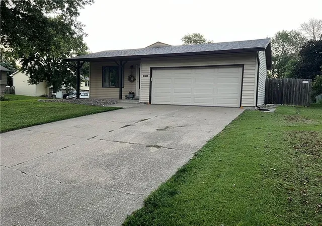 Homes for sale in Maryville, MO | 1643 N Ray Ave N, Maryville, MO 64468 | MLS# 2629756