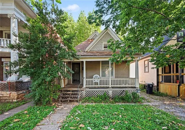 4th image of 3220 E 11Th St, Kansas City, MO 64127 | MLS# 2629767