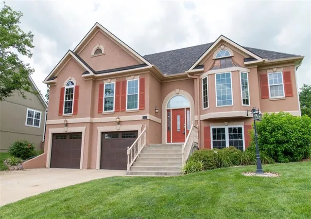 Photo 1 of Single family home for sale at 3503 Oxford Ct, Saint Joseph, MO 64506 | MLS# 2629771 | Listing updated on 2026-08-17