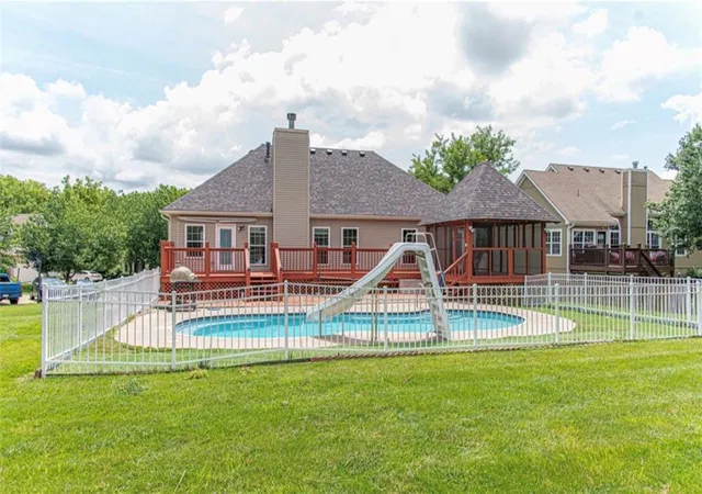 Photo 40 of Single family home for sale at 3503 Oxford Ct, Saint Joseph, MO 64506 | MLS# 2629771 | Listing updated on 2026-08-17