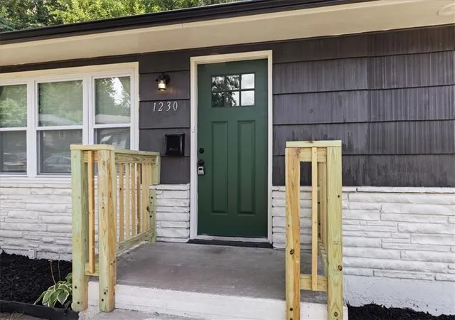 Photo 2 of Sale Pending at 1230 Drury Ave, Kansas City, MO 64127 | MLS# 2629772 | Listing updated on 2026-08-05