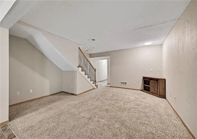 4th image of 210 Pointe Ln, Raymore, MO 64083 | MLS# 2629774