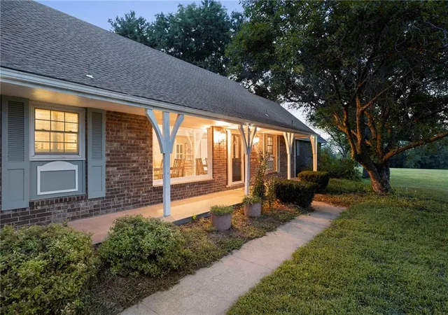 2nd image of 1710 N 90th St, Kansas City, KS 66112 | MLS# 2629776