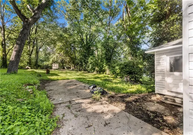 25th image of 9617 E Independence Ave, Independence, MO 64053 | MLS# 2629781