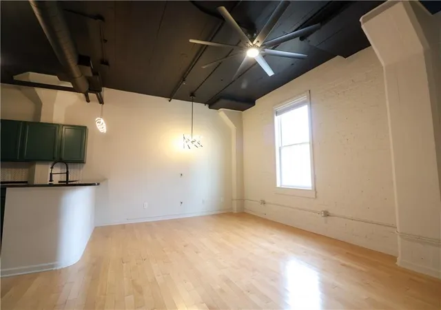 2nd image of 201 S Saint Francis Ave #504, Wichita, KS 67202 | MLS# 2629790