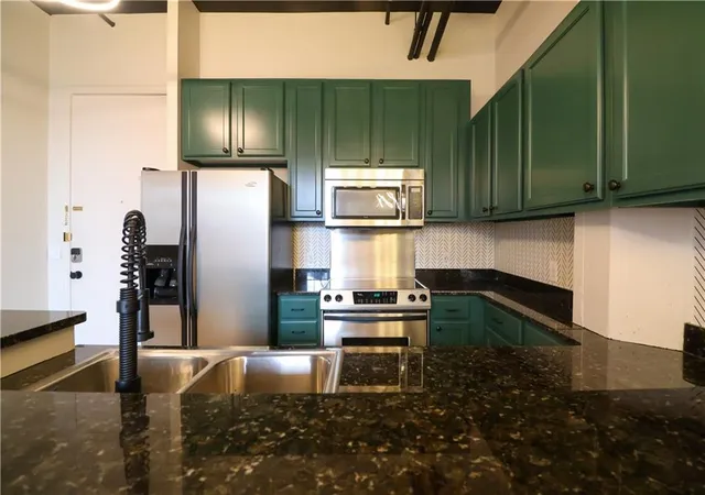 3rd image of 201 S Saint Francis Ave #504, Wichita, KS 67202 | MLS# 2629790