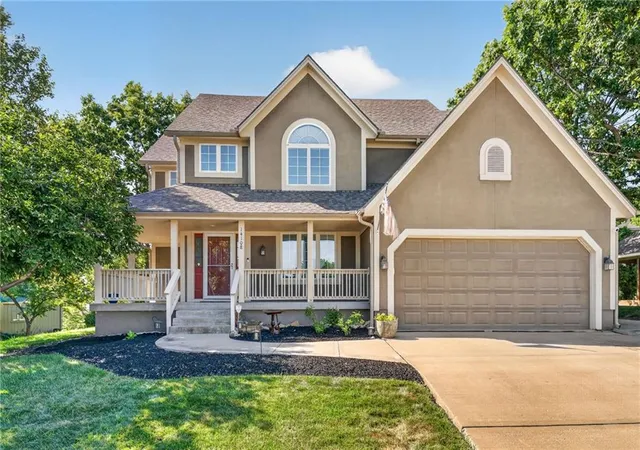 1st image of 14108 E 96th Ter, Kansas City, MO 64139 | MLS# 2629795
