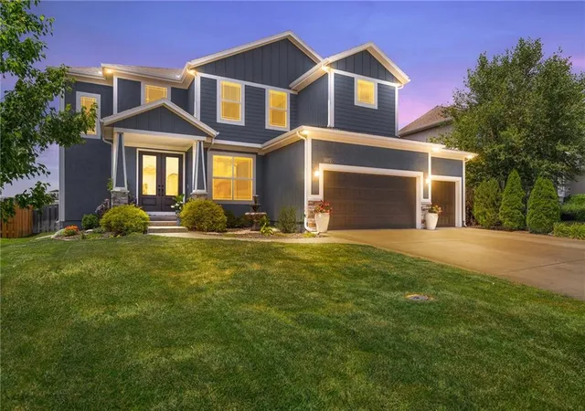 2nd image of 16972 S Hunter St, Olathe, KS 66062 | MLS# 2629843