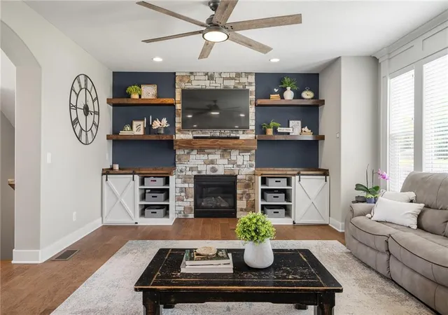 5th image of 16972 S Hunter St, Olathe, KS 66062 | MLS# 2629843