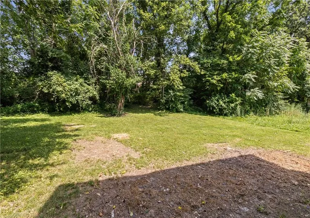 Photo 26 of Sale Pending at 3911 Chestnut Ave, Kansas City, MO 64130 | MLS# 2629856 | Listing updated on 2026-08-29