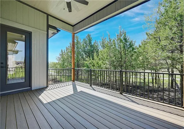 4th image of 25031 W 98Th Pl, Lenexa, KS 66227 | MLS# 2629883