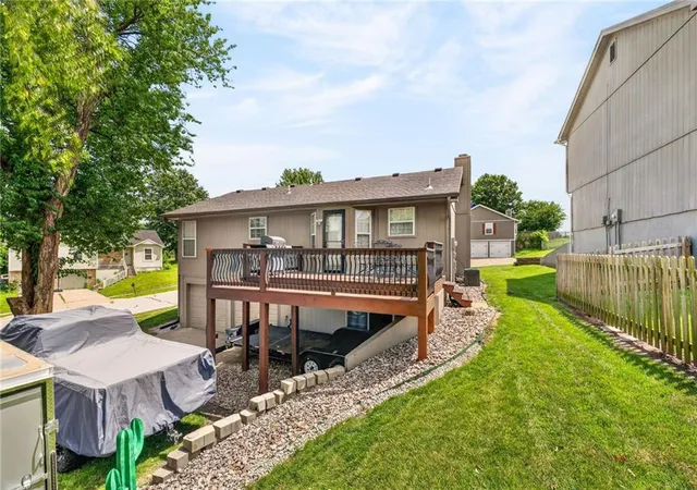 Homes for sale in Liberty, MO | 1867 Quail Ridge Dr Ne, Liberty, MO 64068 | MLS# 2629905
