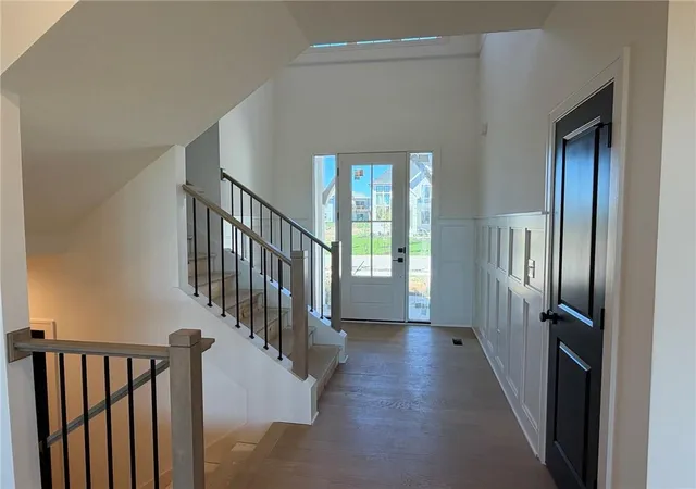 Photo 4 of Single family home for sale at 18505 Windsor St, Overland Park, KS 66085 | MLS# 2629924 | Listing updated on 2026-10-05