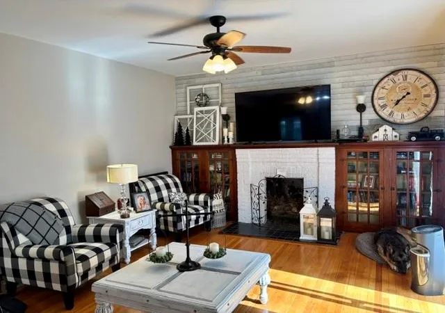 Photo 4 of Single family home for sale at 520 Atchison St, Oskaloosa, KS 66066 | MLS# 2629934 | Listing updated on 2026-09-28