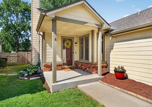 Homes for sale in Lawrence, KS | 4714 Harvard Rd, Lawrence, KS 66049 | MLS# 2629951