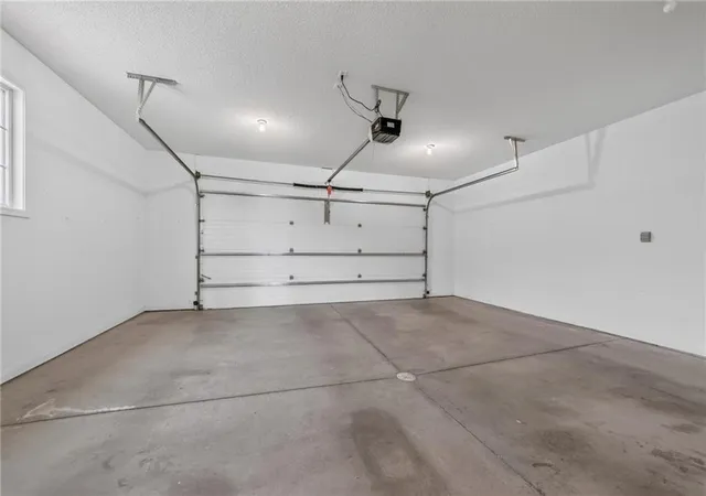 41st image of 2508 Meadow Ridge Dr, St Joseph, MO 64504 | MLS# 2629955