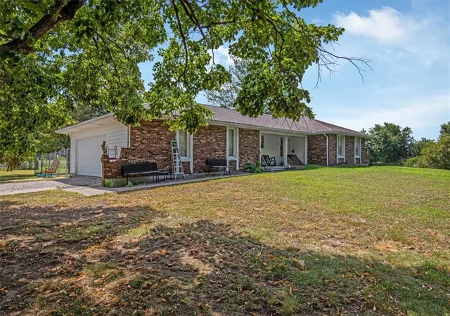 4th image of 7123 Se 202Nd St, Holt, MO 64048 | MLS# 2629969