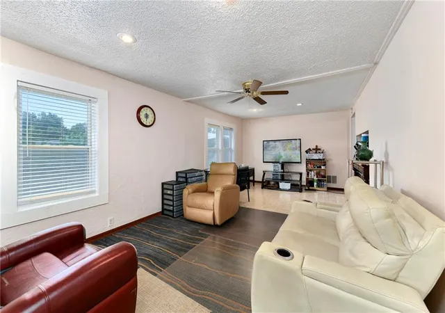 4th image of 314 N 32Nd St, Kansas City, KS 66102 | MLS# 2629989