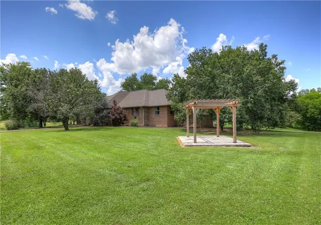 4th image of 1426 E State Line Rd, Baxter Springs, KS 66713 | MLS# 2630026