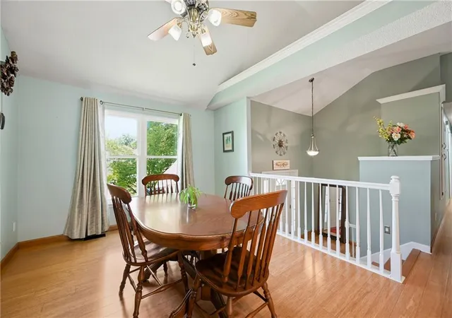 4th image of 887 Glengera St, Peculiar, MO 64078 | MLS# 2630031
