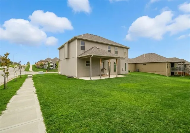 Photo 4 of Single family home for sale at 10838 N Bristol Ave, Kansas City, MO 64156 | MLS# 2630069 | Listing updated on 2026-10-18