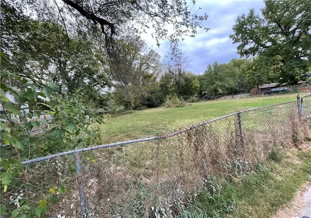 Photo 1 of Land for sale at 7039, 7041 7043 College Ave, Kansas City, MO 64132 | MLS# 2630070 | Listing updated on 2026-07-12