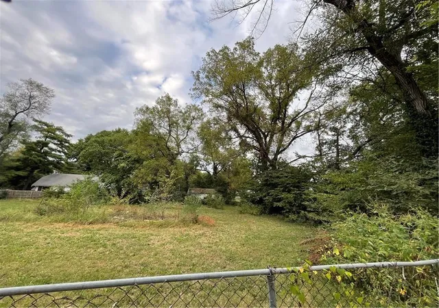 Photo 5 of Land for sale at 7039, 7041 7043 College Ave, Kansas City, MO 64132 | MLS# 2630070 | Listing updated on 2026-07-12