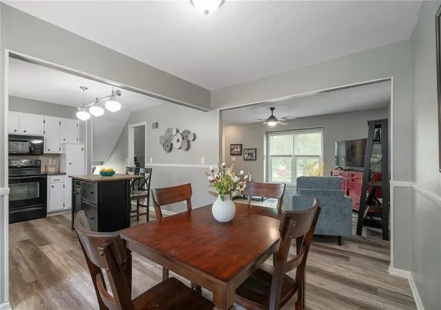 Homes for sale in Lenexa, KS | 12919 W 100Th St, Lenexa, KS 66215 | MLS# 2630075