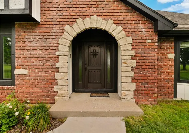 4th image of 24400 E Orient Cemetery Rd, Harrisonville, MO 64701 | MLS# 2630088
