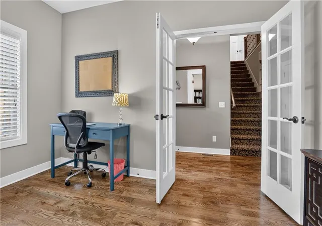 Photo 4 of Sale Pending at 9220 N Dawn Ave, Kansas City, MO 64154 | MLS# 2630098 | Listing updated on 2026-08-25