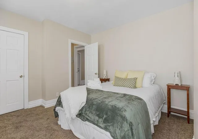 Photo 75 of Single family home for sale at 3949 Warwick Blvd, Kansas City, MO 64111 | MLS# 2630132 | Listing updated on 2026-08-15