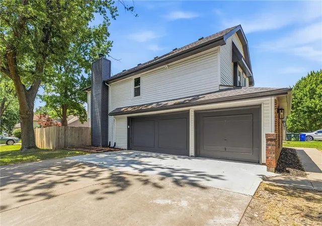 3rd image of 15529 W 146Th St, Olathe, KS 66062 | MLS# 2630141