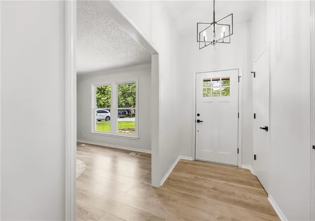 5th image of 15529 W 146Th St, Olathe, KS 66062 | MLS# 2630141