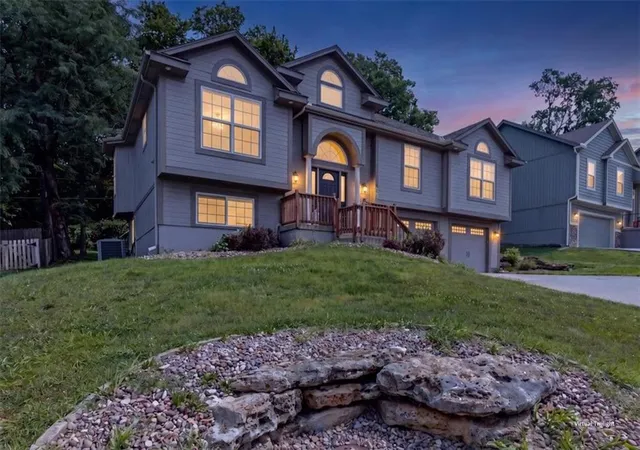 Homes for sale in Belton, MO | 414 Fairway Rd, Belton, MO 64012 | MLS# 2630191