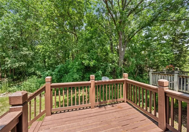 3rd image of 13748 Grove Ave, Bonner Springs, KS 66012 | MLS# 2630195