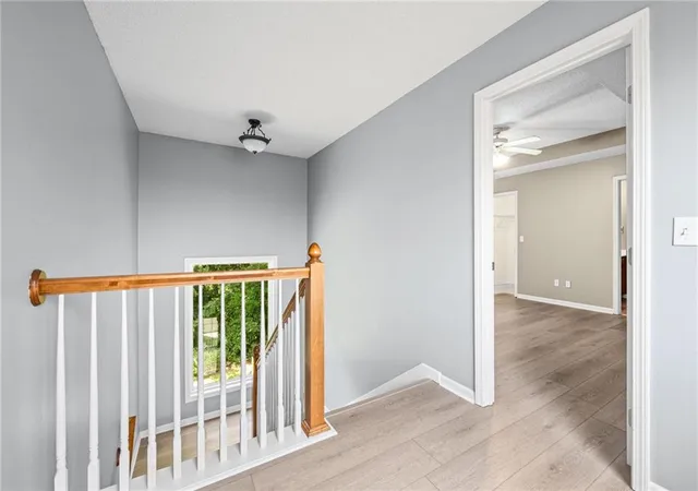 5th image of 13748 Grove Ave, Bonner Springs, KS 66012 | MLS# 2630195