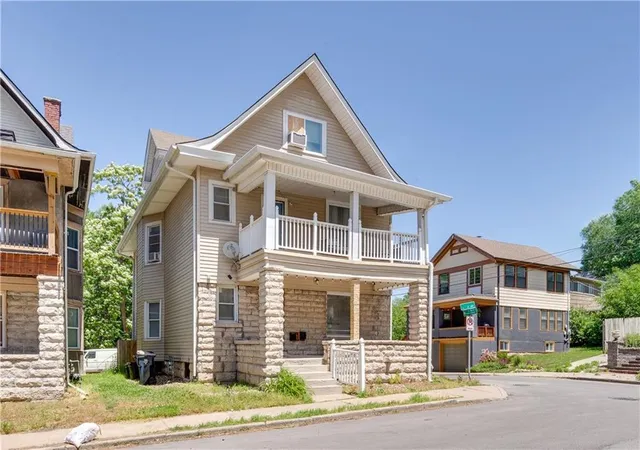 Photo 2 of Multi family home for sale at 708 E 34th Street, Kansas City, MO 64109 | MLS# 2630196 | Listing updated on 2026-08-29