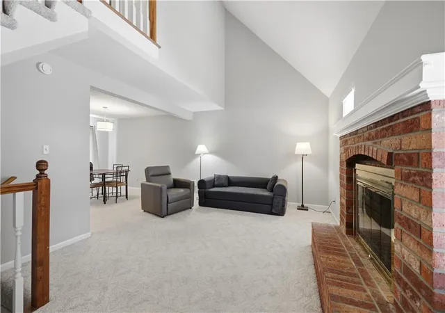 Photo 4 of Townhouse for sale at 131 SW Donovan Rd, Lees Summit, MO 64063 | MLS# 2630199 | Listing updated on 2026-10-08