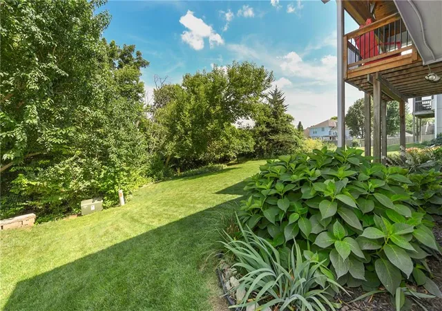 45th image of 537 Ne Topaz Dr, Lees Summit, MO 64086 | MLS# 2630203