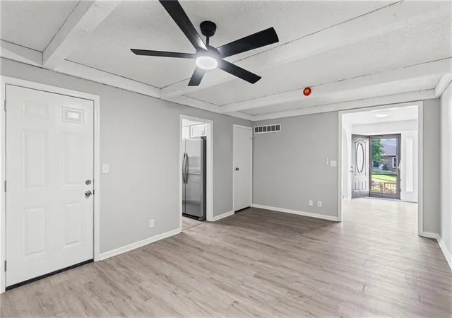 Photo 3 of Sale Pending at 403 Kingsley Ave, Liberty, MO 64068 | MLS# 2630210 | Listing updated on 2026-10-09