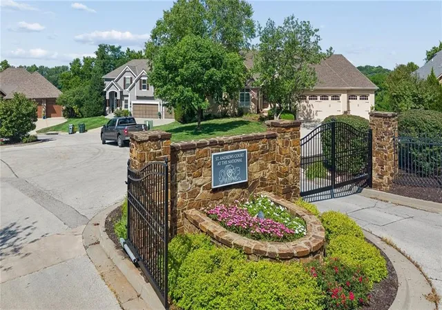 Photo 2 of Single family home for sale at 5870 Chateau Ct, Kansas City, MO 64152 | MLS# 2630218 | Listing updated on 2026-09-06
