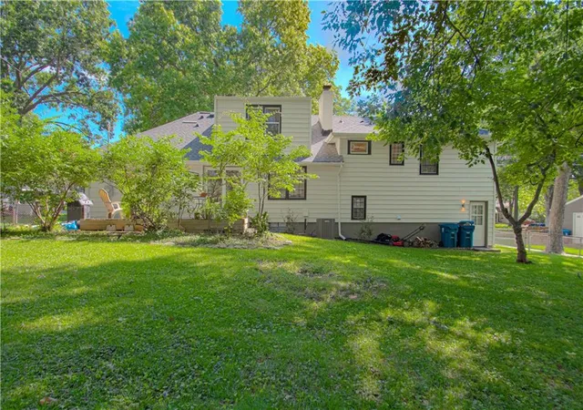 4th image of 8020 Juniper St, Prairie Village, KS 66208 | MLS# 2630219