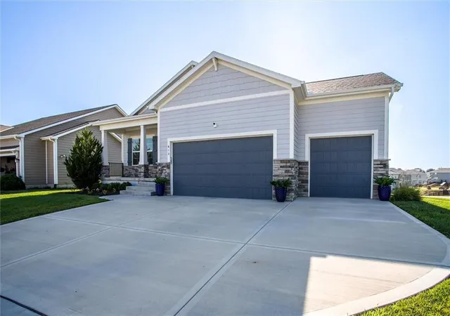 29th image of 613 Sw Brummel Rd, Lees Summit, MO 64081 | MLS# 2630230