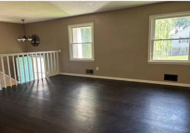 Homes for sale in Grandview, MO | 6704 E 129Th St, Grandview, MO 64030 | MLS# 2630240