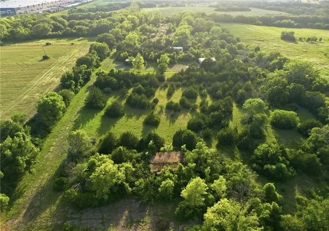 Photo 3 of Land for sale at 20280 S Gardner Rd, Gardner, KS 66030 | MLS# 2630261 | Listing updated on 2026-08-26