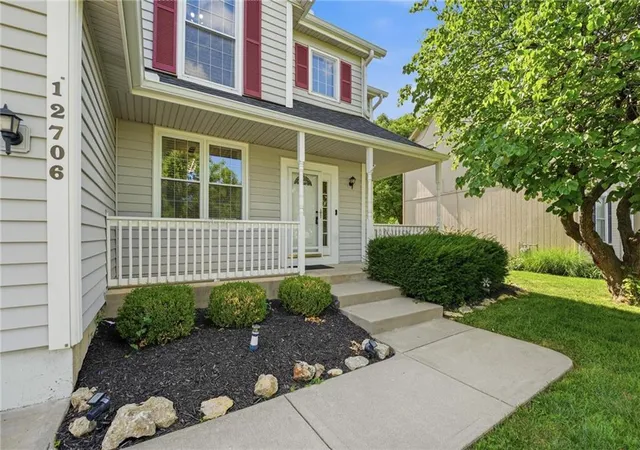 4th image of 12706 Benson St, Overland Park, KS 66213 | MLS# 2630268